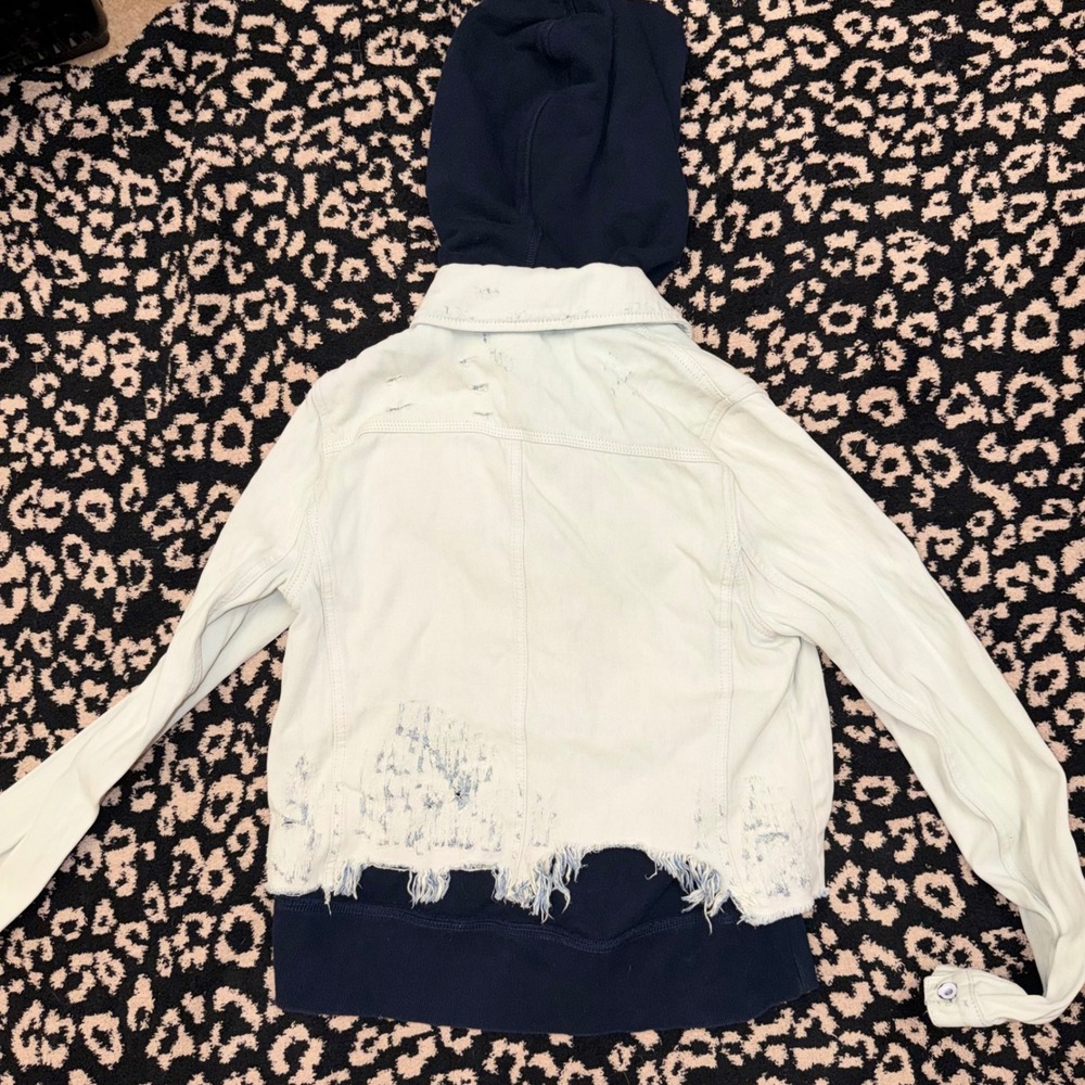 Free People Denim Jacket Womens Small Mint Navy Distressed Layered Hoodie Grunge - Picture 4 of 4